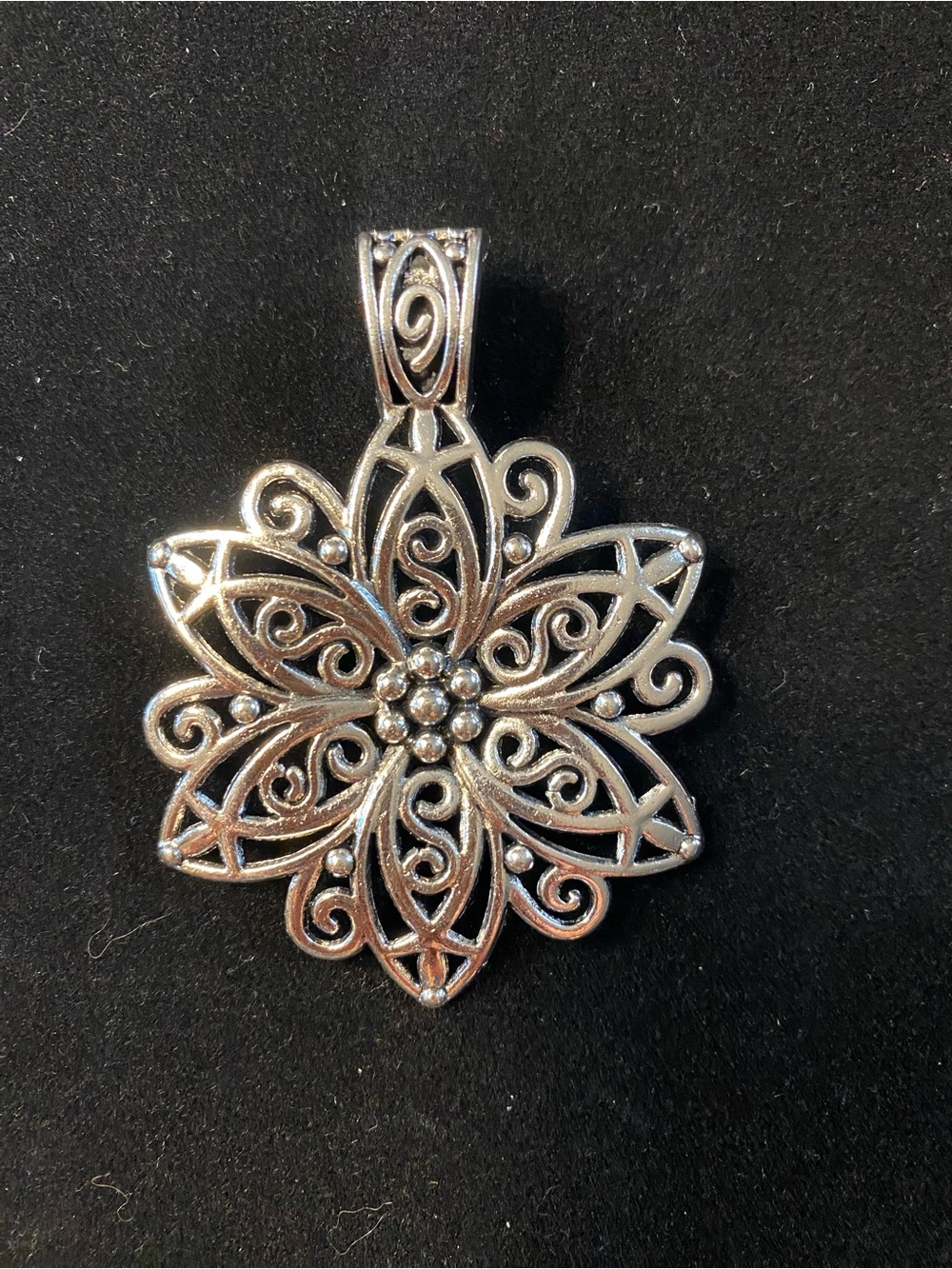 Silver Floral Filigree Pendant